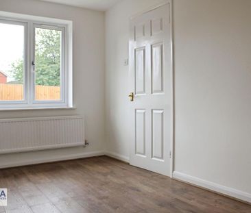 4 bedroom detached house to rent - Photo 6