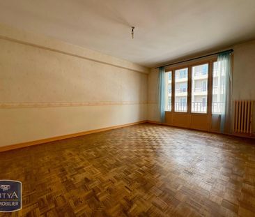 Location Appartement 4 pièces 75m² LIMOGES 87000 - Photo 3