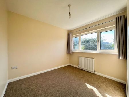 2 bedroom terraced house to rent - Photo 5