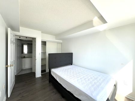 For Lease - 3 Pemberton Avenue Unit# 2301, Toronto, Ontario - Photo 2