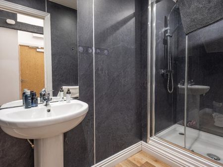 1 bedroom apartment to rent - Photo 4