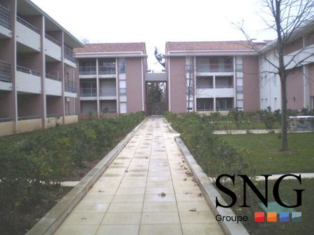 T2 AVEC TERRASSE + PARKING - Photo 4