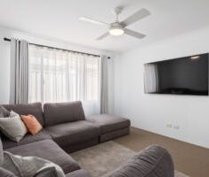 Bright, Airy & Beautiful 4x2 Family Home Near the Beach - Photo 2