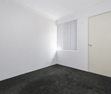 Low Maintenance Living! - Photo 1