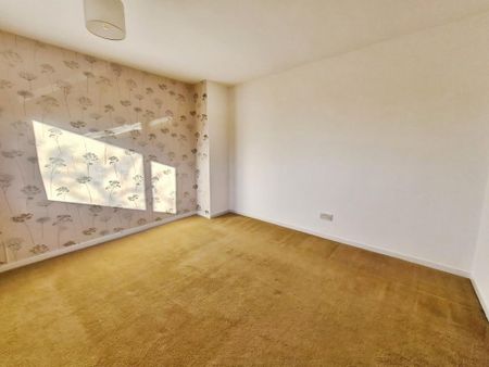 2 bedroom semi-detached house to rent - Photo 4