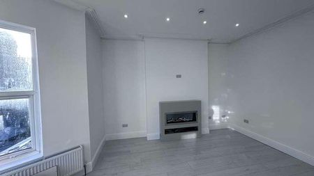 Boulevard, Weston-super-mare, BS23 - Photo 2