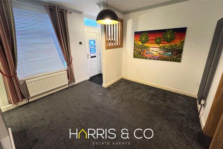 2 bedroom terraced house to rent - Photo 4