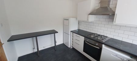 3 bedroom house to rent - Photo 3