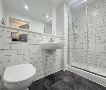 Cow Green, Halifax - Photo 6