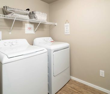 Two Bedroom Two Bath - Photo 2