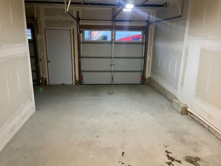 For Lease - 1525 Kingston Road Unit# 107, Pickering, Ontario - Photo 3