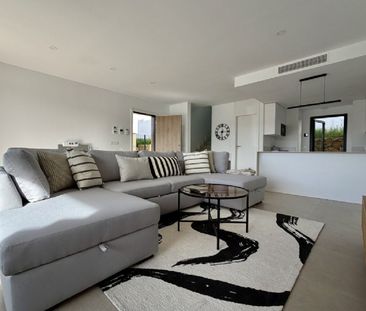 3 Bedroom Villa For Rent in Atalaya, Málaga - Foto 2