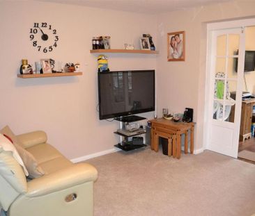 2 bedroom semi-detached house to rent - Photo 1