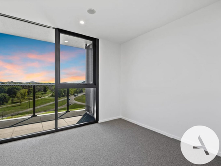 68/11 Irving Street, Phillip ACT 2606 - Apartment For Rent | Domain - Photo 3