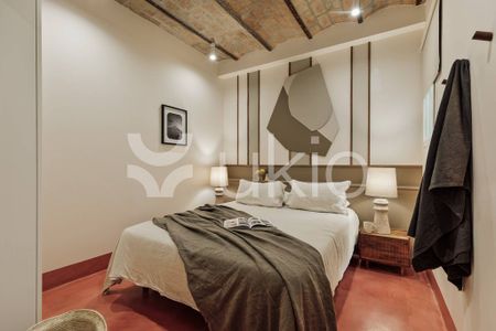 3 room luxury Apartment for rent in Barcelona, Catalonia - Photo 2