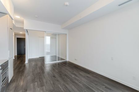 For Lease - 4208 Dundas Street Unit# 717, Toronto, Ontario - Photo 4