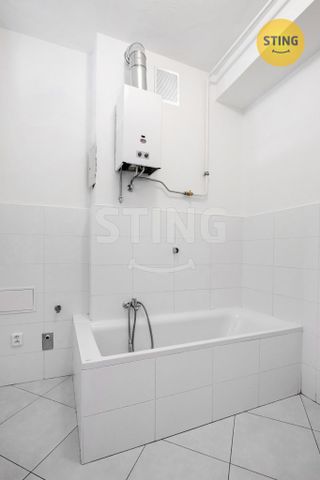 Byt k pronájmu, Ostrava / Moravská Ostrava, ulice Sokolská třída - Fotografie 4