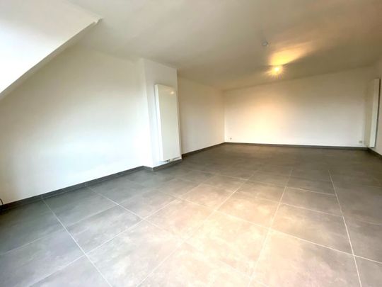 Gerenoveerd appartement met 2 ruime slaapkamer - Foto 1