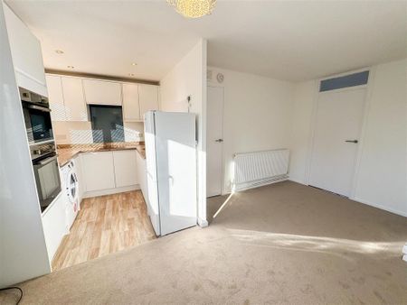 1 bedroom maisonette to rent - Photo 5