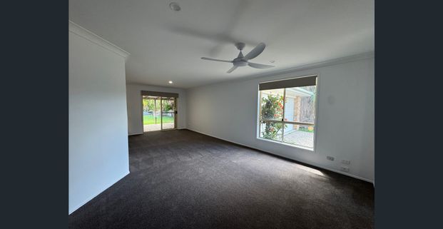 🔥 HOT NEW LISTING FOR RENT IN HELENSVALE 🔥 $875 Per Week - Available Now 🔥 - Photo 1