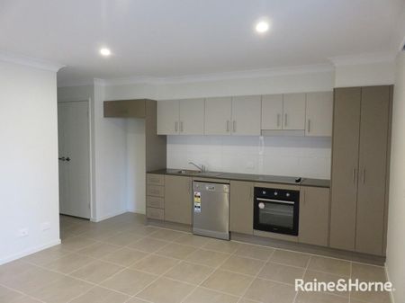 Well Appointed Modern Duplex - Available Now! - Photo 5