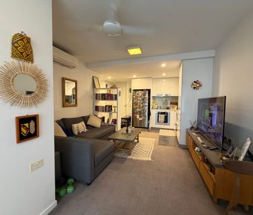 BEAUTIFULLY PRESENTED FULLY FURNISHED APARTMENT | LEVEL 9 | GARDEN ... - Photo 4