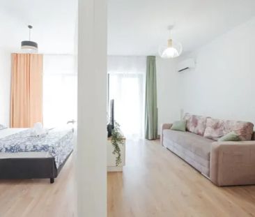 Apartament 2 camere modern de închiriat – Silk District | Parcare inclusă - Photo 2
