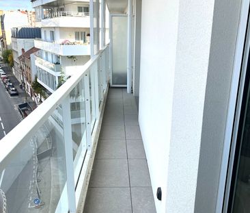 Location Appartement 2 pièces 42m² - Photo 2