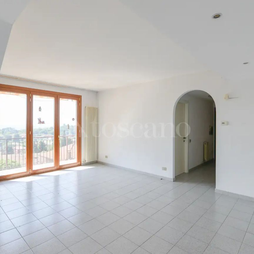 Villino a Schiera in affitto - Via Cervino, Longone al Segrino (rif. 2/2026) - Photo 1