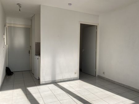 Location Appartement 1 pièce 18m² PERPIGNAN 66000 - Photo 4