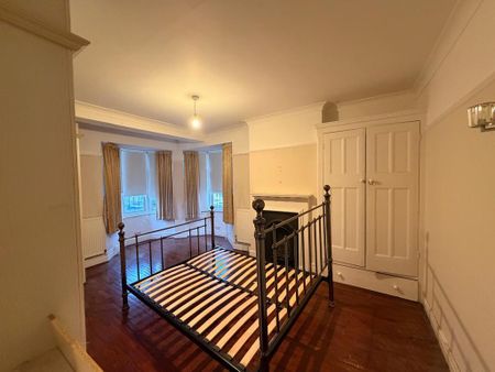 4 bedroom terraced house to rent - Photo 4