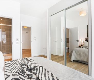 2 bedroom flat to rent - Photo 5