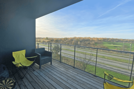 Spacious 2-bedroom with 2 balconies overlooking the golf course - Foto 2