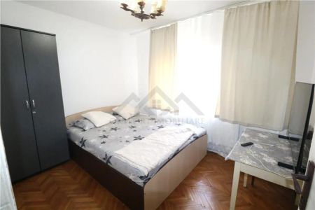 Apartament cu 2 camere, centrala proprie, zona Lipovei - Photo 4