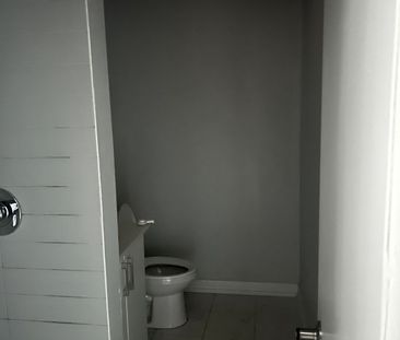 For Lease - 402 East Mall Drive Unit# 318A, Toronto, Ontario - Photo 5