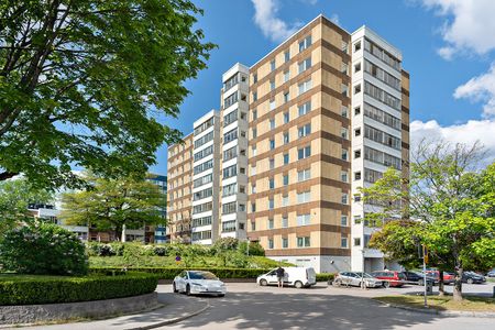 Bangatan, Södertälje - Photo 2