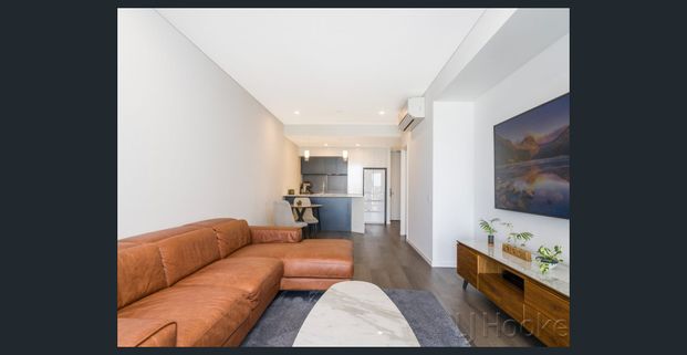 Modern One-Bedroom Apartment with Spectacular Views & Resort-Style Amenities - Photo 1