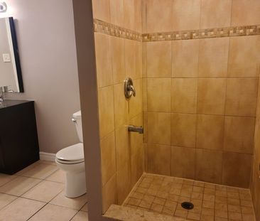 For Lease - 11 Heathbrook Avenue, Brampton, Ontario - Photo 5