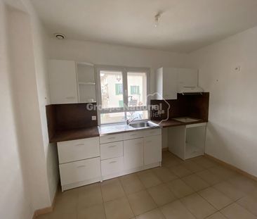 Location Appartement 4 pièces 71m² - Photo 5