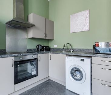 First Avenue, Hove - Photo 6