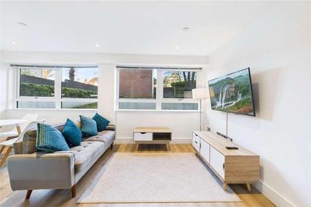 Wood Street, East Grinstead, West Sussex, RH19 - Photo 2