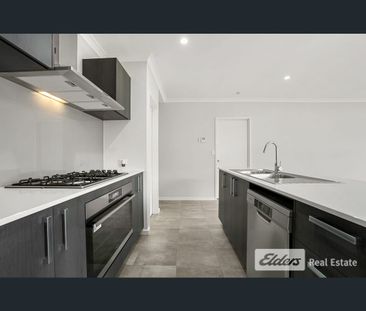 13 Benderson Road, Champion Lakes, WA 6111 - Photo 1
