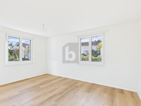 LIVING OASIS WITH GARDEN AND OPTIMAL LOCATION - Foto 2