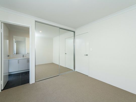 Experience beautiful Yanchep - Photo 1