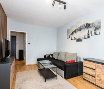 Poznań Winogrady, os. Pod Lipami - Photo 2