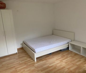 Helle, geräumige 1,5 - Zimmer Wohnung in S-Vaihingen - Foto 1