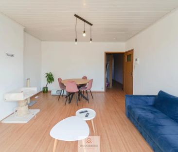 Ruim 2 slpk-appartement aan station Gent-Sint-Pieters - Foto 2