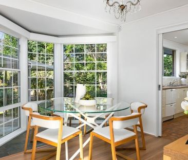 Classic Family Home in a Prized Setting - Photo 3