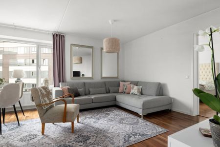 Borgarfjordsgatan, Kista - Photo 2