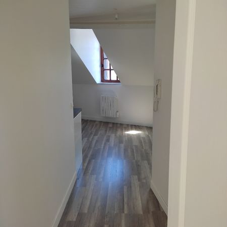 Location Appartement 2 pièces 35m² - Photo 4